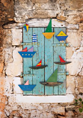 Panjurlar tekneler ile