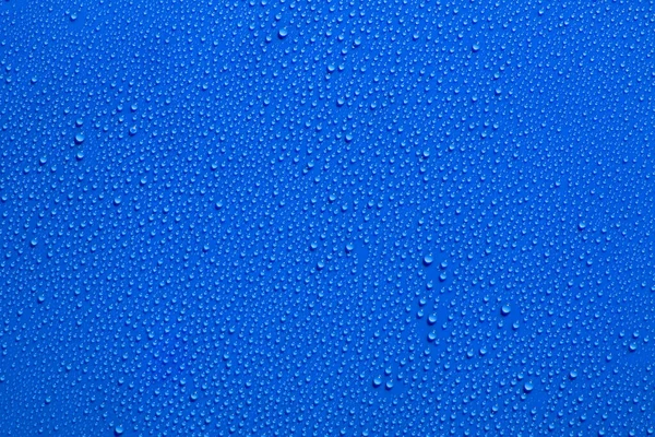 Gocce Acqua Fondo Blu — Foto Stock