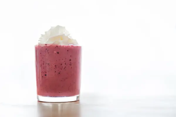 Smoothie in a glass — Stock Photo, Image