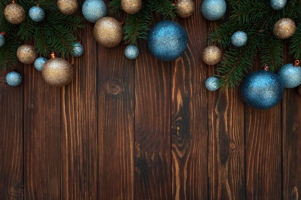 Composizione Natalizia Palline Natale Decorazioni Blu Argento Sfondo Legno Blu — Foto Stock