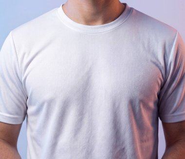 Gömlek, göğüs görüntüsü.