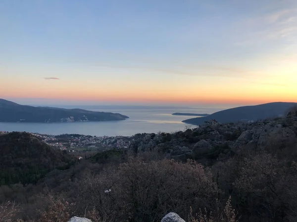 Solnedgång Bergen Montenegro — Stockfoto