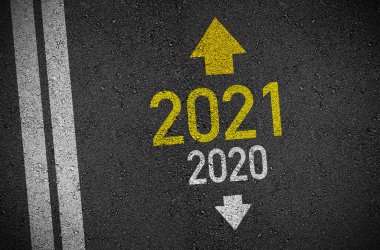Siyah asfalt çizimi 2021 ile yeniden başlatılıyor ve yeni yılı bekliyor