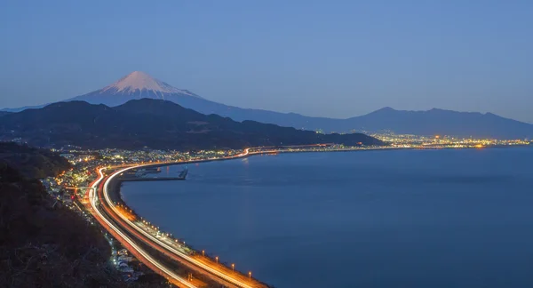 Tomai expressway och Suruga bay — Stockfoto