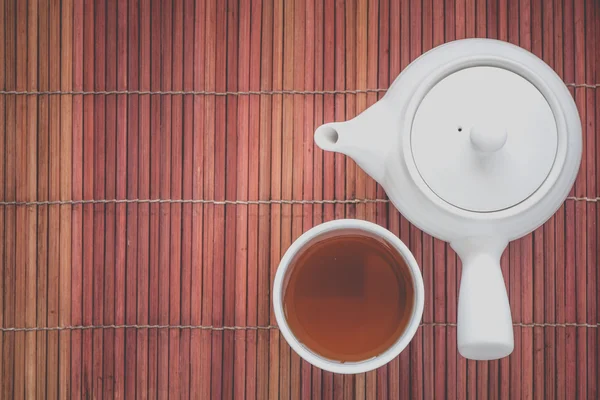 Чашка горячего китайского чая — стоковое фото