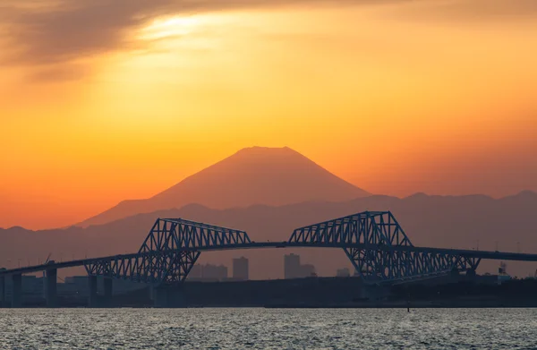 東京ゲート ブリッジと富士山 — ストック写真