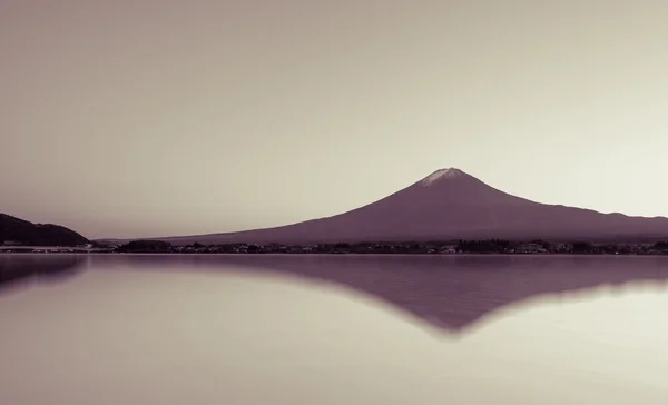 Montanha Fuji e lago Kawaguchiko — Fotografia de Stock