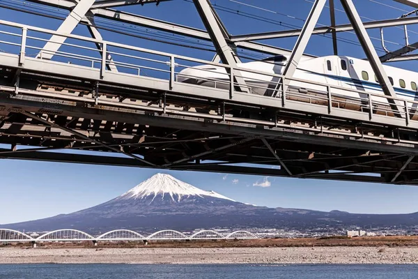 Fuji Och Floden Och Shinkansen Rinner Genom Bron — Stockfoto