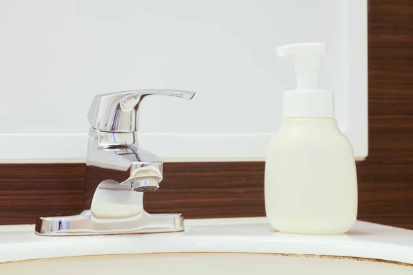 Metal Faucet Bottle Hand Sanitizer Sink — Stock Photo, Image