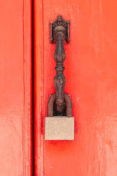 Padlock Hangs Red Wooden Door — Stock Photo, Image