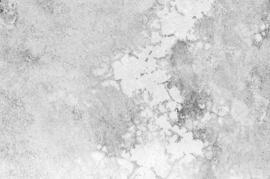 Eski beton duvar beyaza boyanmış, boya dokusu ve arka planı soyulmuş.