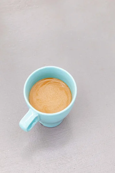 Tazza Caffè Posizionata Sul Piano Del Tavolo Pietra — Foto Stock