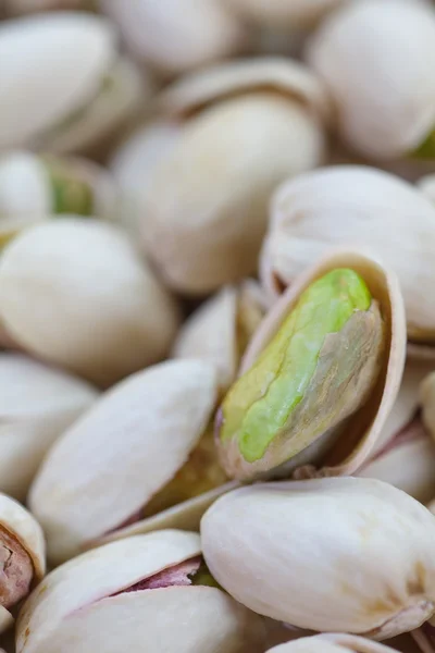 Healthy toasted pistachios — Stock Photo, Image