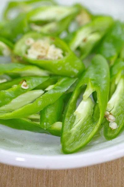 Green chili peppers — Stock Photo, Image
