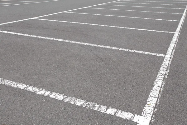 Outdoor empty car parking space — Stock Photo, Image