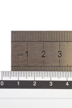 Paslanmaz çelik cetvel izole