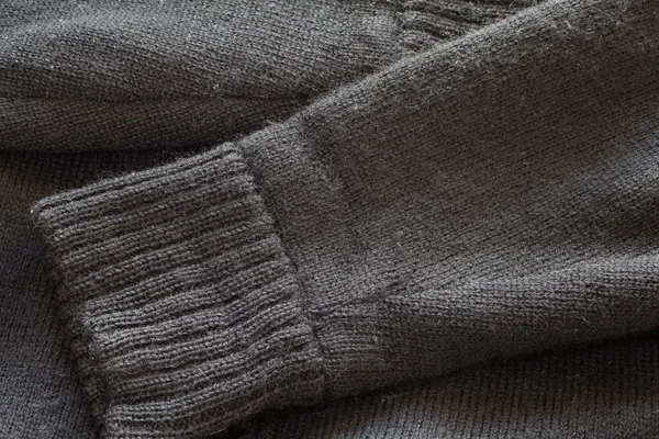 黒の冬のニット セーター — ストック写真