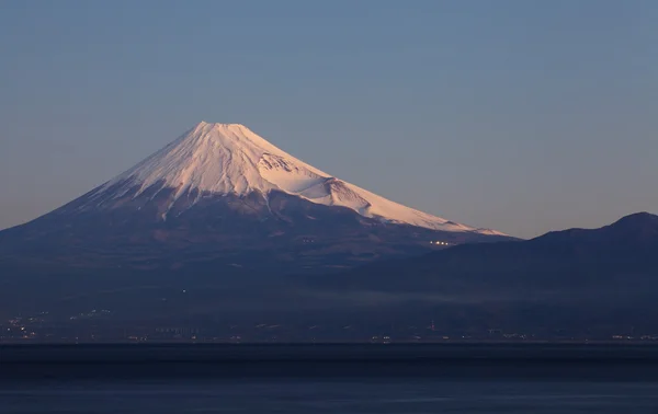 Berg fuji på vintern — Stockfoto