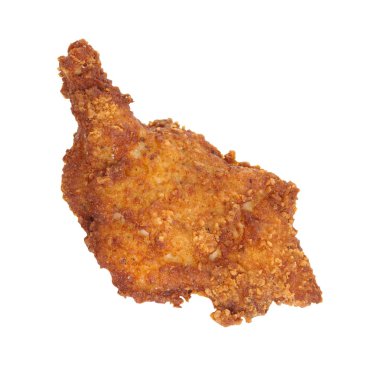 Beyaz tabakta kızarmış tavuk.