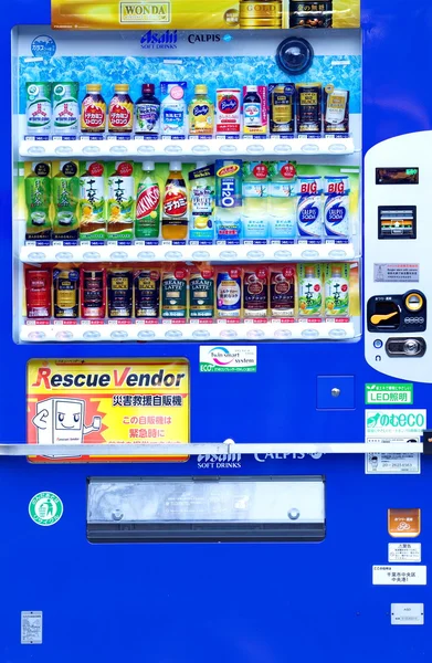 Торговая автомат в Токио — стоковое фото