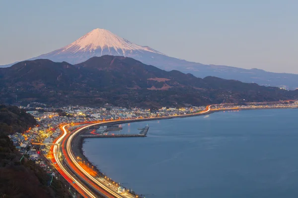 Voie rapide Tomai et baie de Suruga — Photo