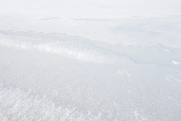 Hielo en el lago en temporada de invierno — Foto de Stock