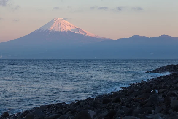 山地富士山和湖泊 — 图库照片