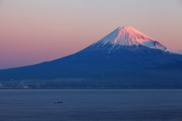 Montaña Fuji y mar — Foto de Stock