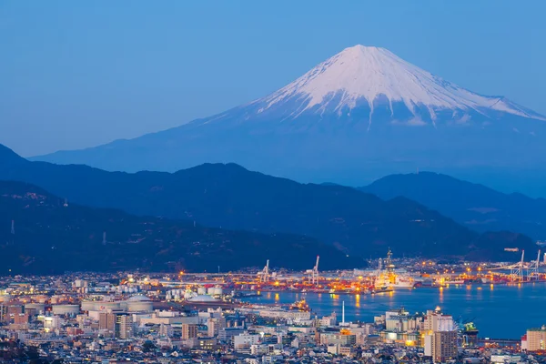 Berg Fuji en Shimizu stad — Stockfoto