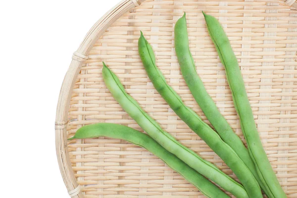 Yardlong bean in bamboo tray — Stock Photo, Image