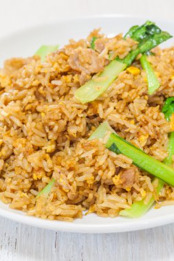 Asya kızarmış pilav