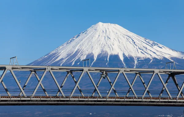 Berg Fuji en spoorweg — Stockfoto