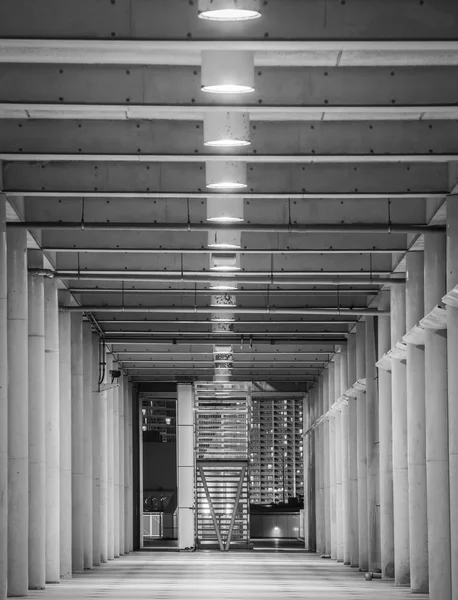 Korridor i kontorbygningen - Stock-foto