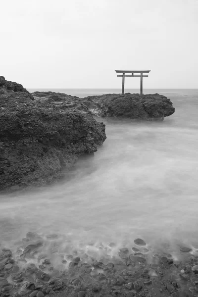 Японские ворота — стоковое фото