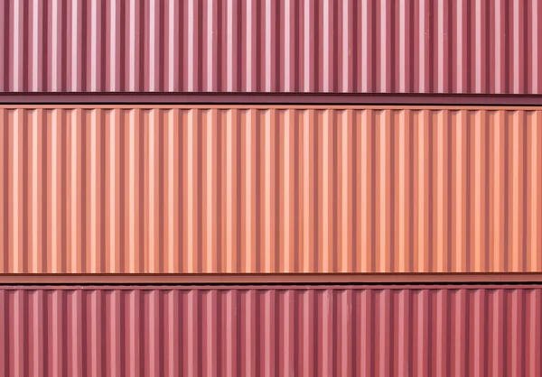 Красочная пачка контейнеров — стоковое фото