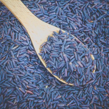 kahverengi pirinç pişmemiş