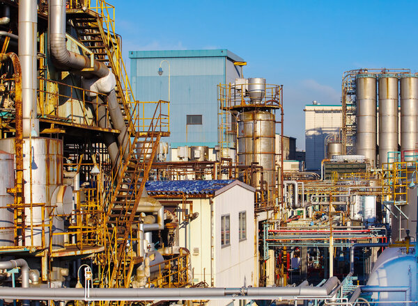 Oil refinery plant
