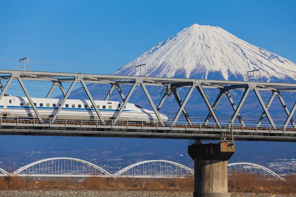 View of Mt Fuji and Tokaido Shinkansen — Stock Photo, Image