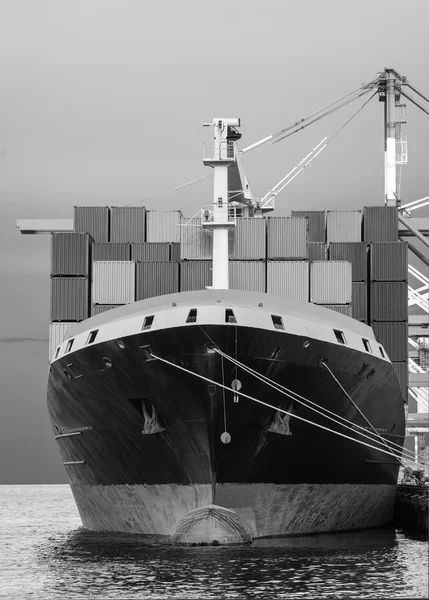 Nákladní nákladní loď — Stock fotografie