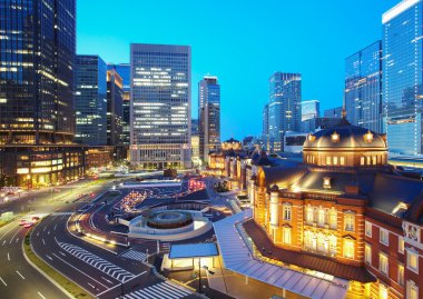 Tokyo tren istasyonu