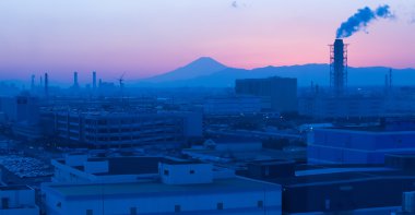 dağ fuji ve Japonya sanayi bölgesi