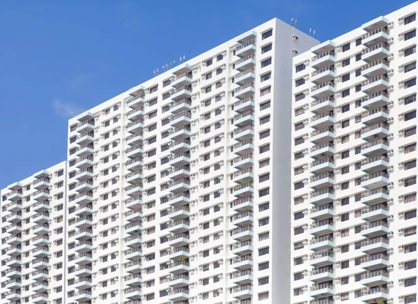 Weergave van hoge stijging gebouw — Stockfoto