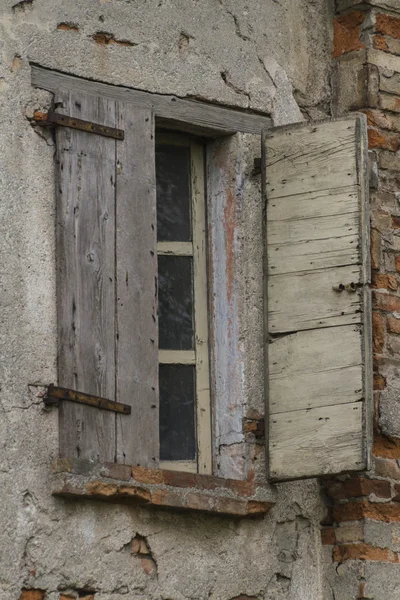 Old window of the house — Stock Photo, Image