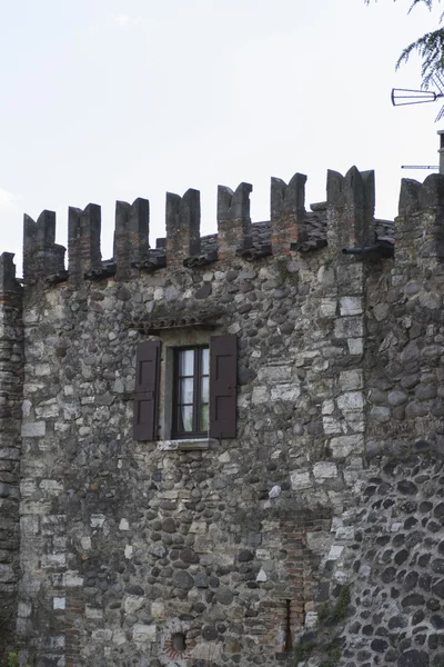 Antique ancient walls of castle — Stock Photo, Image