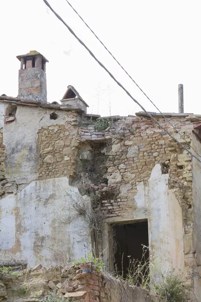 Pays abandonné et maison — Photo