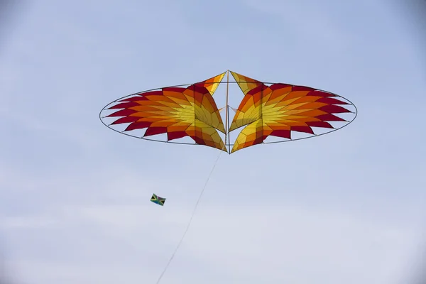 Colorful kites flying in the sky — Stock Photo, Image