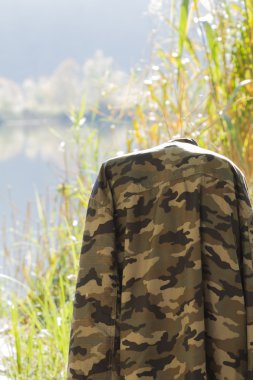 Kamuflaj ceketi balıkçılık için