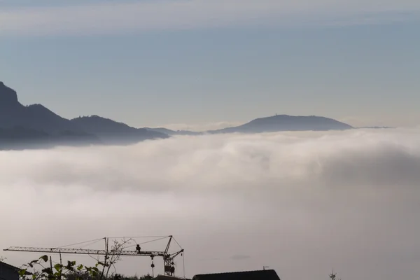 湖上的雾 — 图库照片