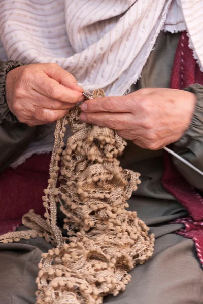 Knitting with wool — Stock Photo, Image