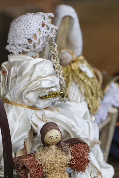 Старая кукла — стоковое фото